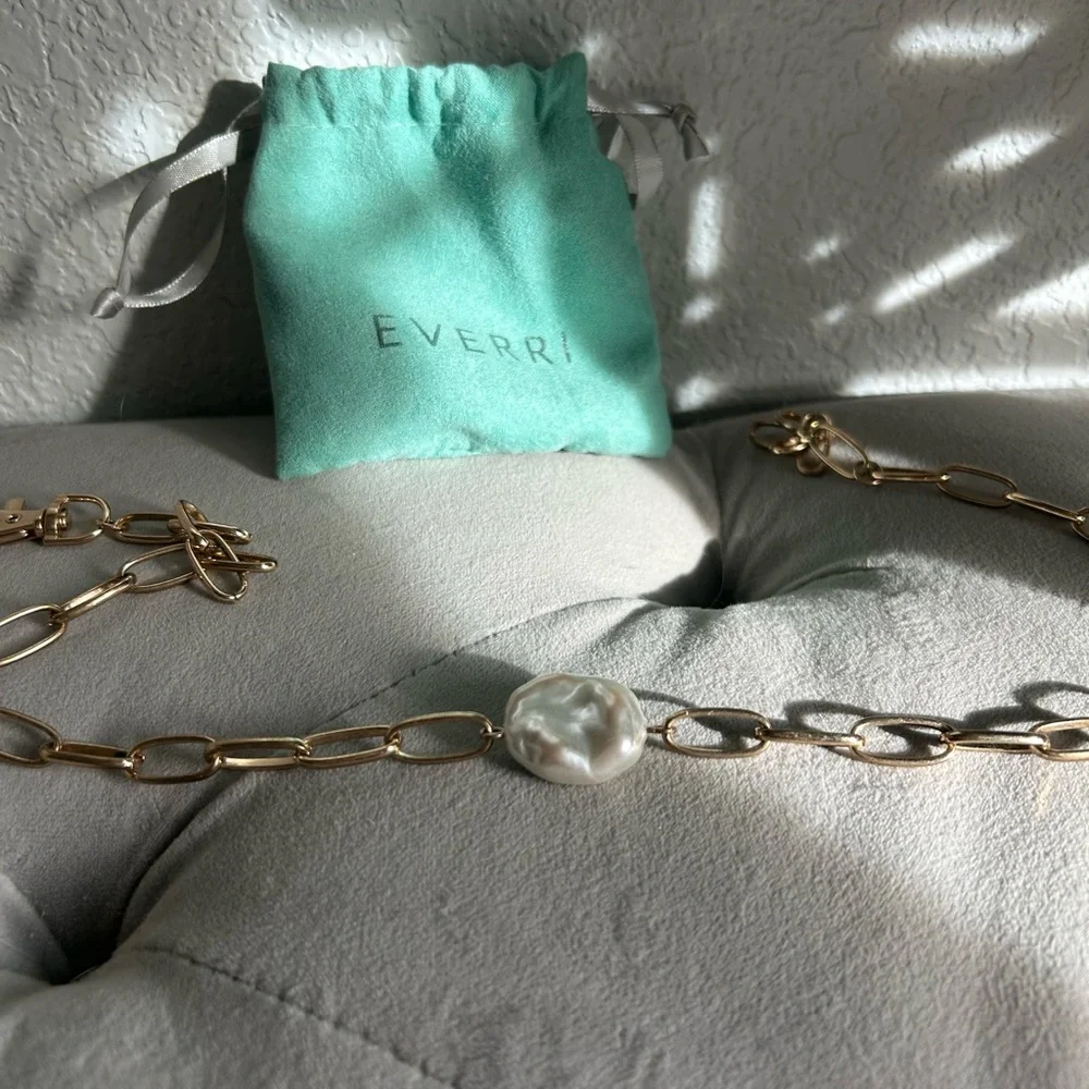 Gold Necklace with Pearl Accent